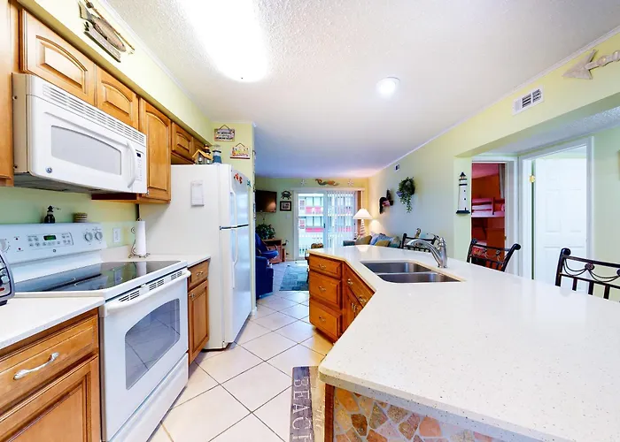 Apartment Tiffanie By The Sea 126c
