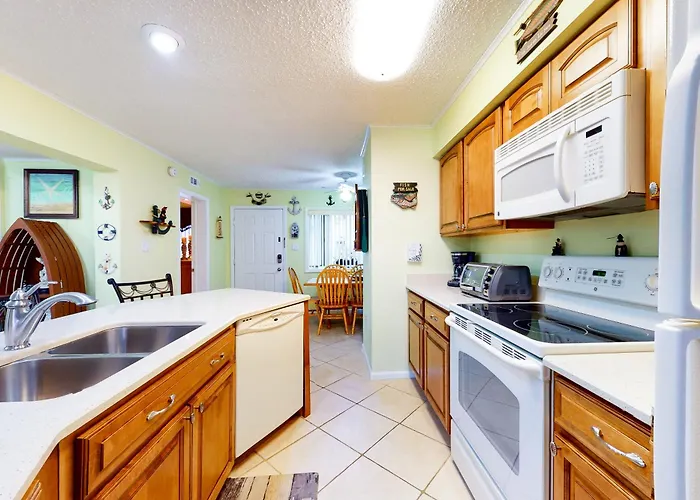 Apartment Tiffanie By The Sea 126c *